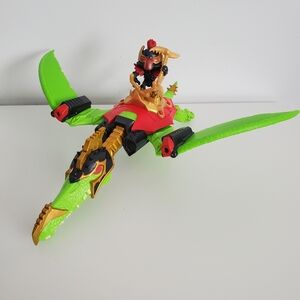 Treasure X Dino Gold Pterodactyl